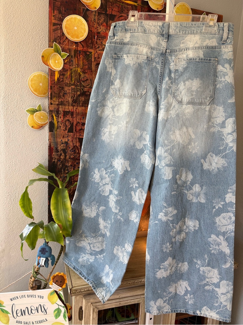 No Boundaries Floral Print Wide-Leg Jeans Size 8 - Picture 5 of 5